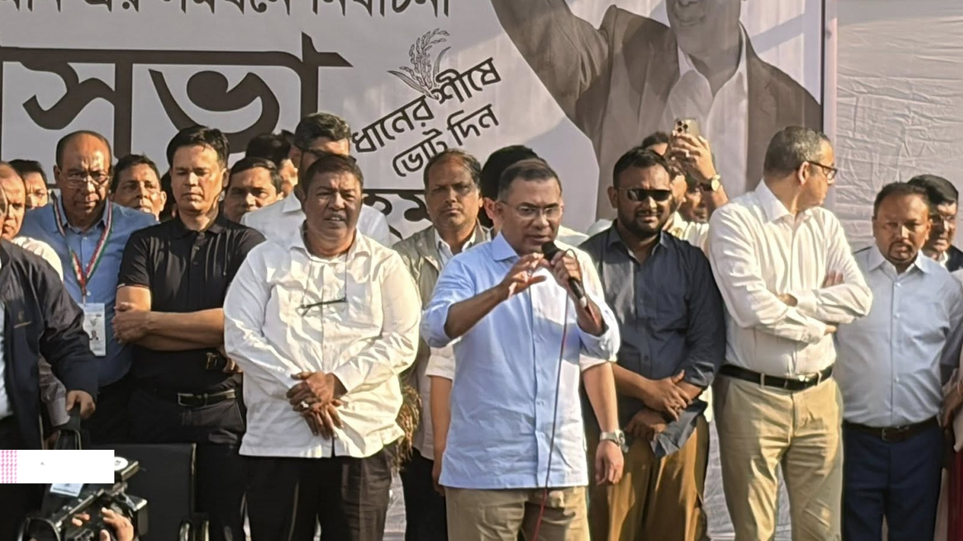 ক্ষমতায় গেলে ঢাকায় ৪০টি খেলার মাঠ করা হবে: তারেক রহমান