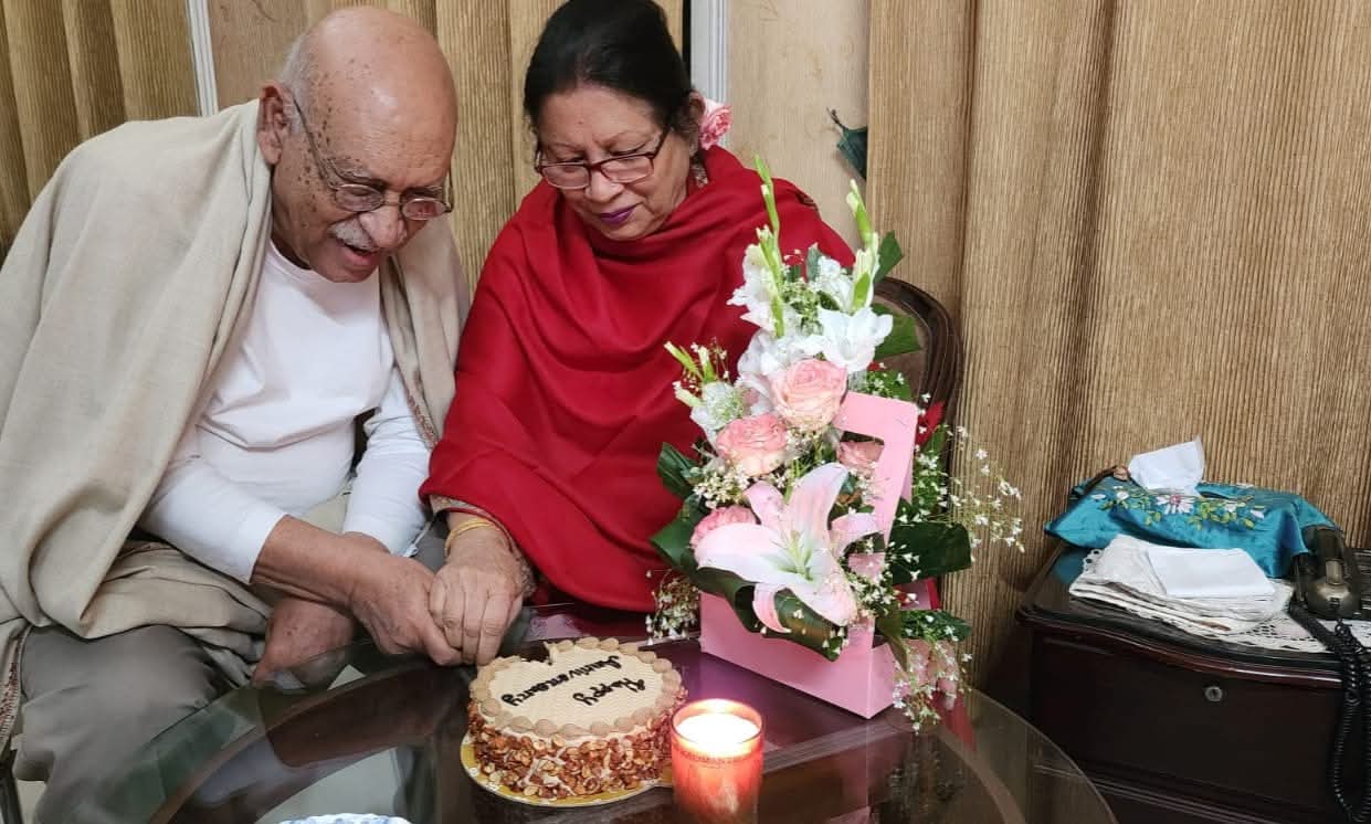 জীবনে স্ত্রীর অবদানই ৯০ ভাগ: আবুল হায়াত