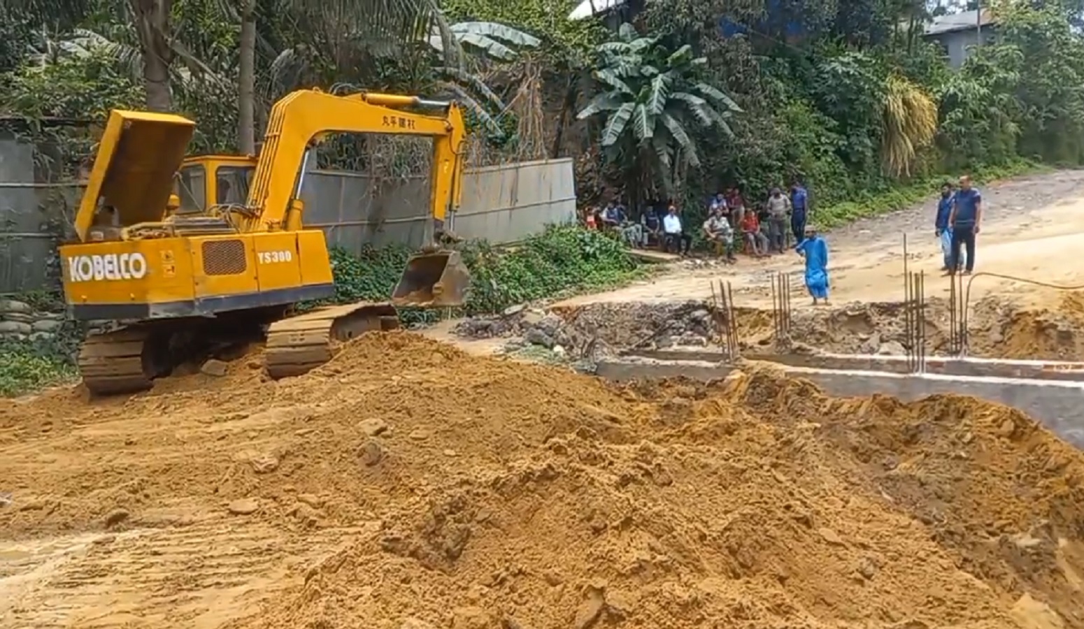 ‘জঙ্গল সলিমপুরে হামলায় অংশ নেয় ২০০-৩০০ জন, ছিল একে-৪৭’