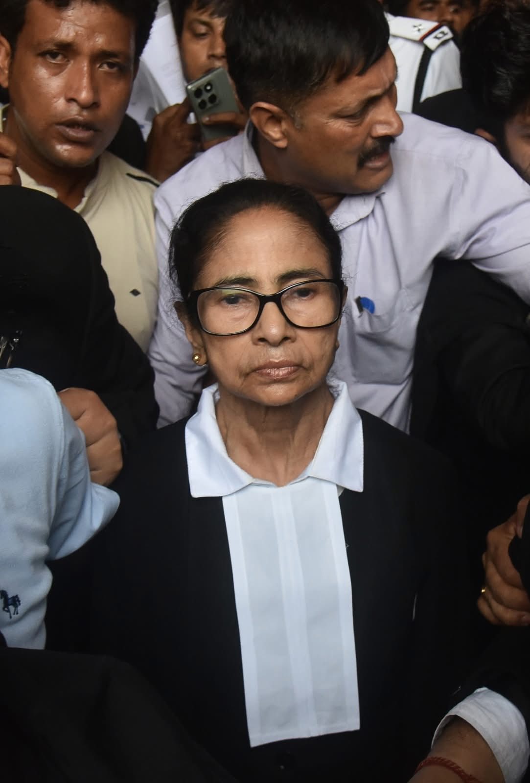 ‘বুলডোজার কখনো প্রশাসনের ভাষা হতে পারে না’