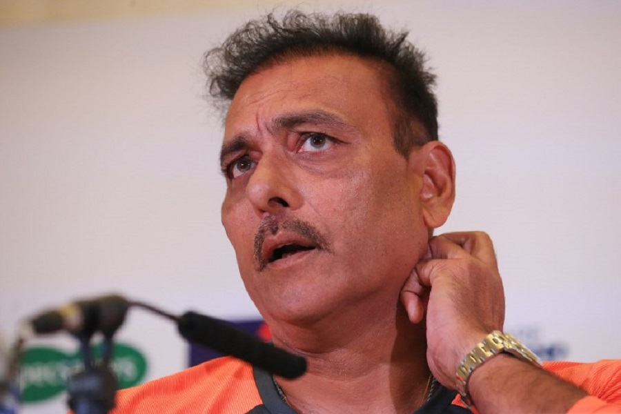 দ্বি-পাক্ষিক সিরিজ কমিয়ে দিতে বললেন শাস্ত্রী