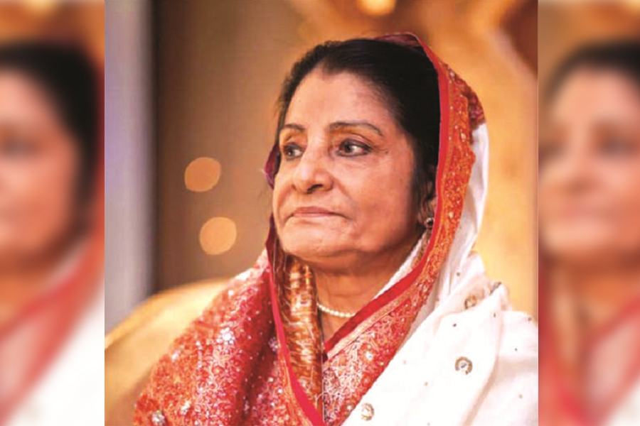 'অবমূল্যায়ন' করায় নির্বাচনে অংশ না নেওয়ার ঘোষণা রওশন এরশাদের