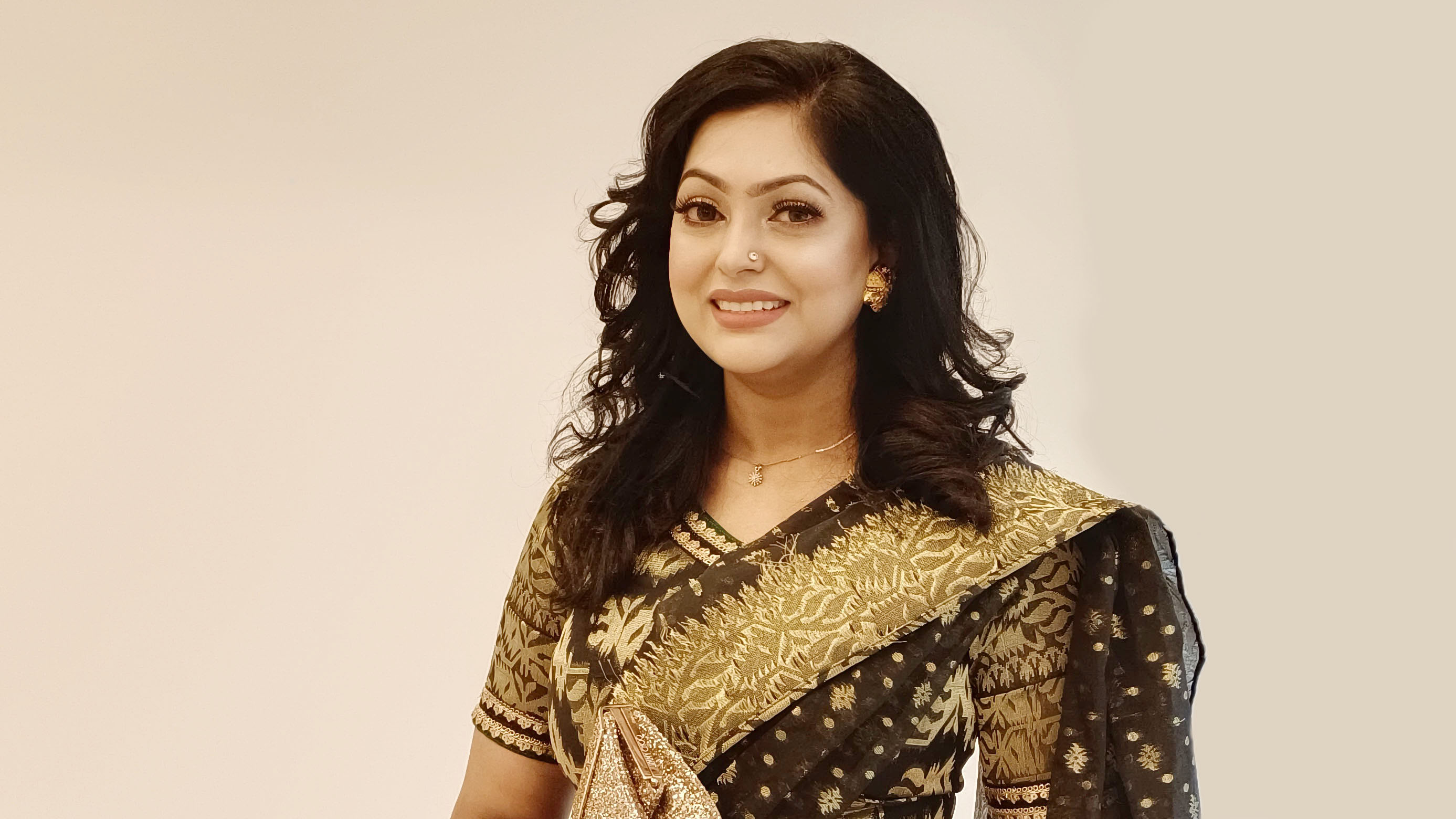 আমার দিন শেষ হওয়ার কিছুই নেই: নিপুণ