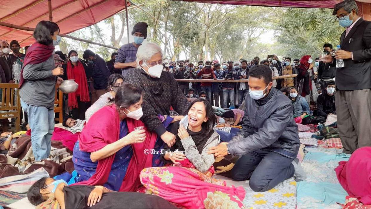 অনশন ভাঙার ১৩ দিন: উপাচার্য অপসারণসহ ৫ দাবি পূরণ হয়নি
