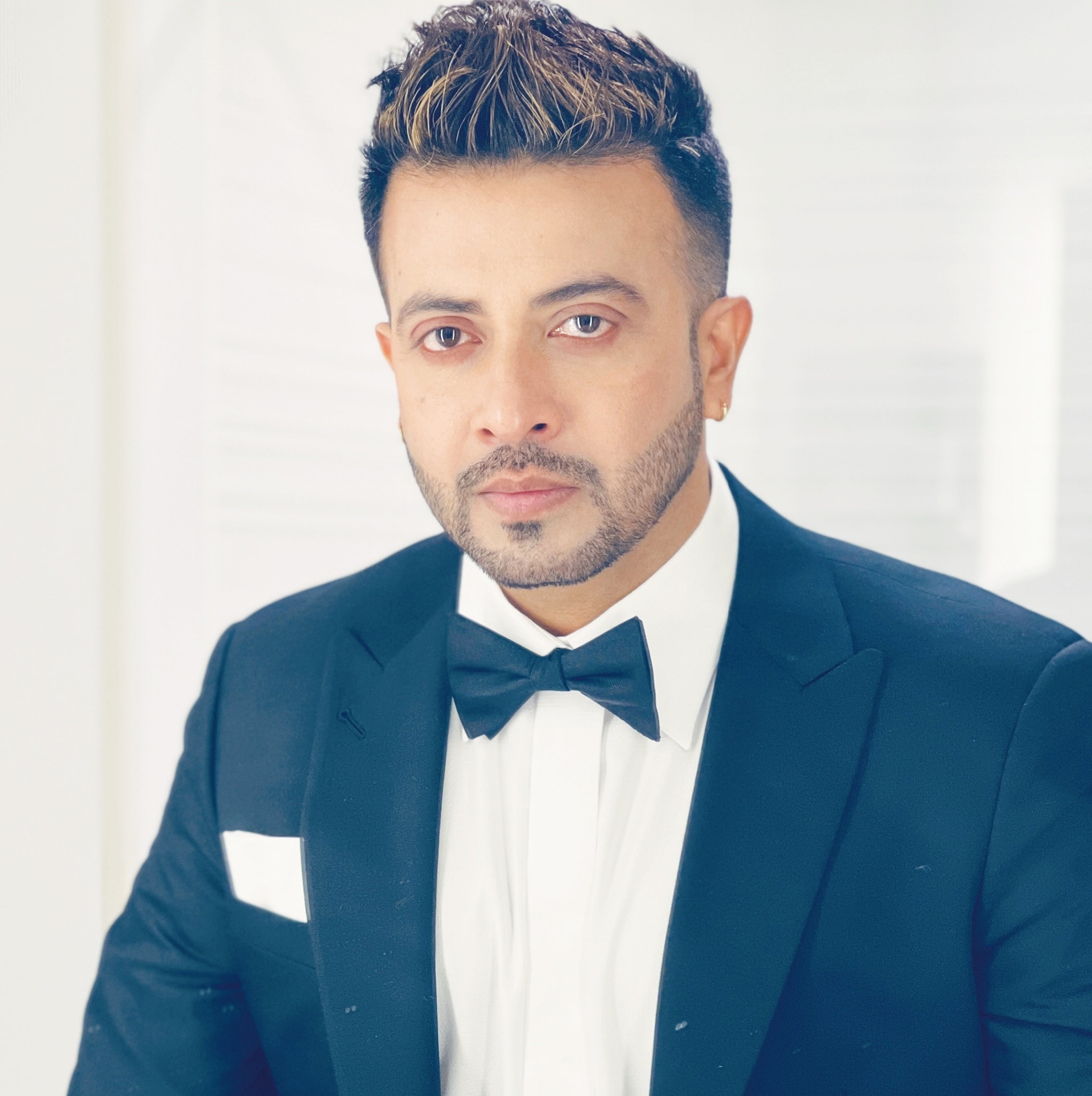 জন্মদিনে ‘রাজকুমার’র মহরত, শাকিব খানের বিপরীতে মার্কিন নায়িকা