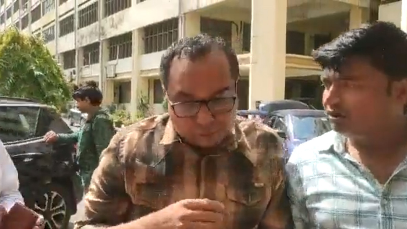 পি কে হালদারকে মঙ্গলবার কলকাতার আদালতে হাজির করা হতে পারে