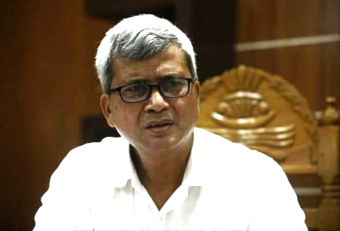 ‘ঝড়-বৃষ্টি ও বিদ্যুৎ চলে যাওয়ায় ৪ কেন্দ্রের ফল পেতে দেরি হয়’