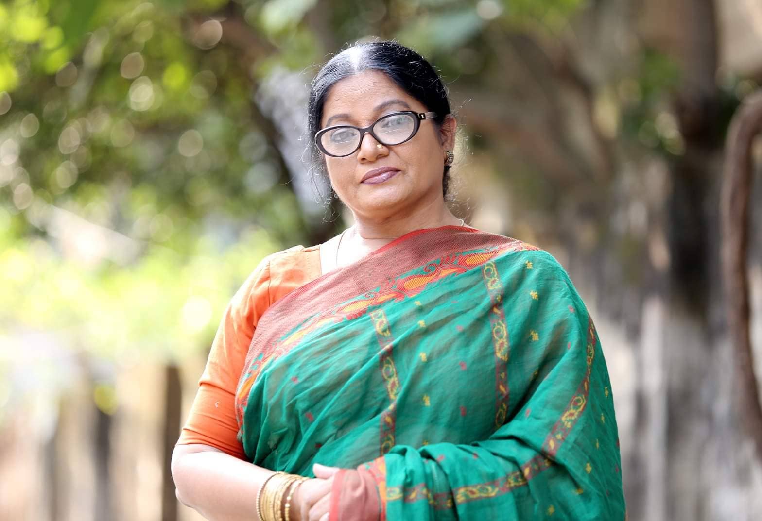 ওদের দেখে বারবার আমার নাতি-নাতনীর কথা মনে পড়েছে: ডলি জহুর