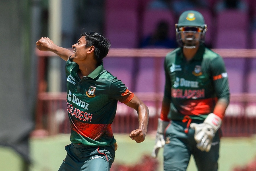 ফিরেই তাইজুলের ৫ উইকেট, দুশোর আগে থামল ওয়েস্ট ইন্ডিজ