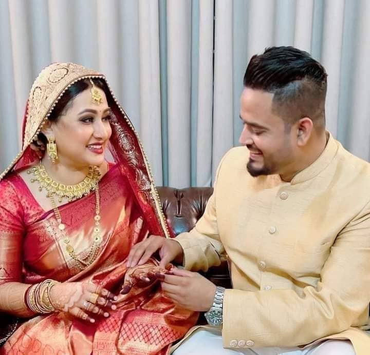 বিয়ে করলেন পূর্ণিমা