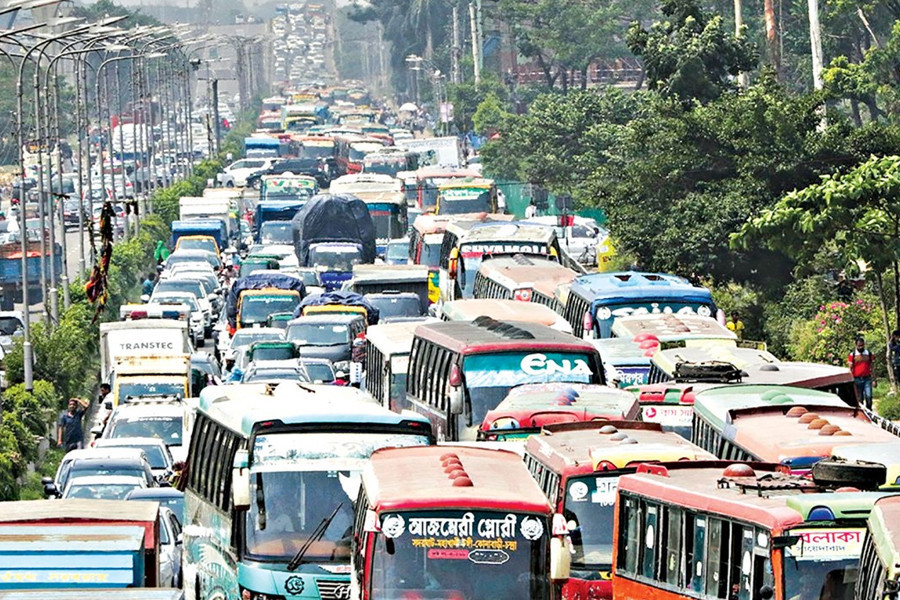 বাসভাড়া কিলোমিটারে ৫ পয়সা কমলো