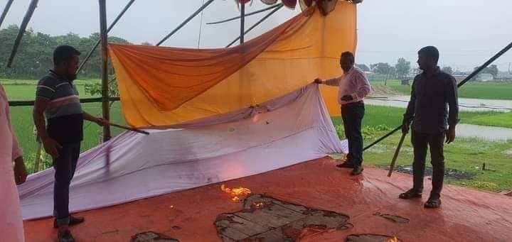 বারহাট্টায় বিএনপির মঞ্চে আগুন দেওয়ার অভিযোগ আ. লীগের বিরুদ্ধে