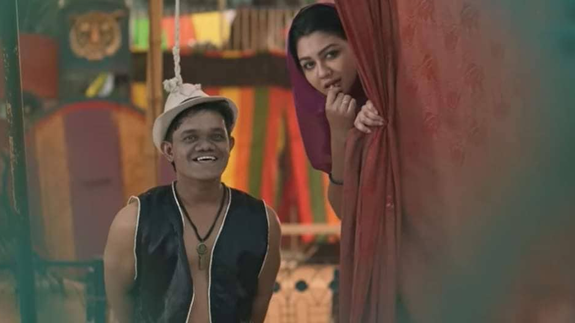 সার্কাসকন্যা জয়া আহসান