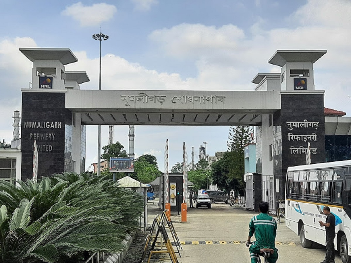 রাশিয়ার তেল বাংলাদেশে সরবরাহের উপায় খুঁজছে ভারত