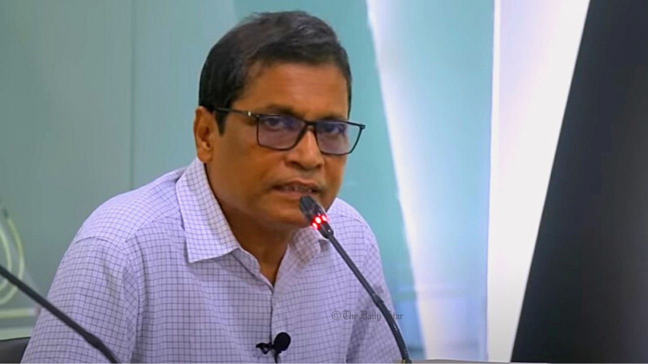 ‘এ সিদ্ধান্ত জ্বালানি খাতের অন্ধকার জগতকে সুরক্ষা দেওয়ার জন্য’