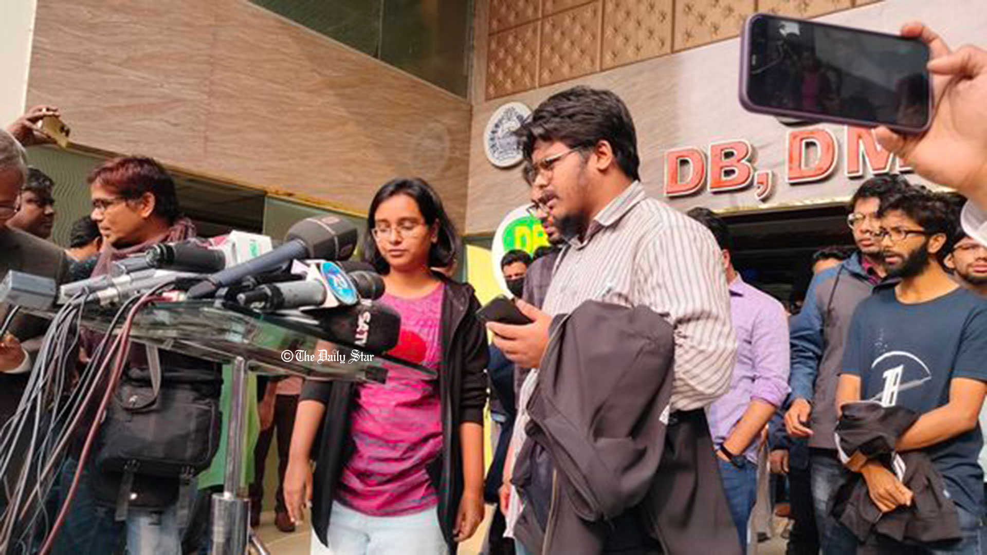 ফারদিনের আত্মহত্যার সলিড প্রমাণ দেখাতে পারেনি ডিবি: বুয়েট শিক্ষার্থীরা