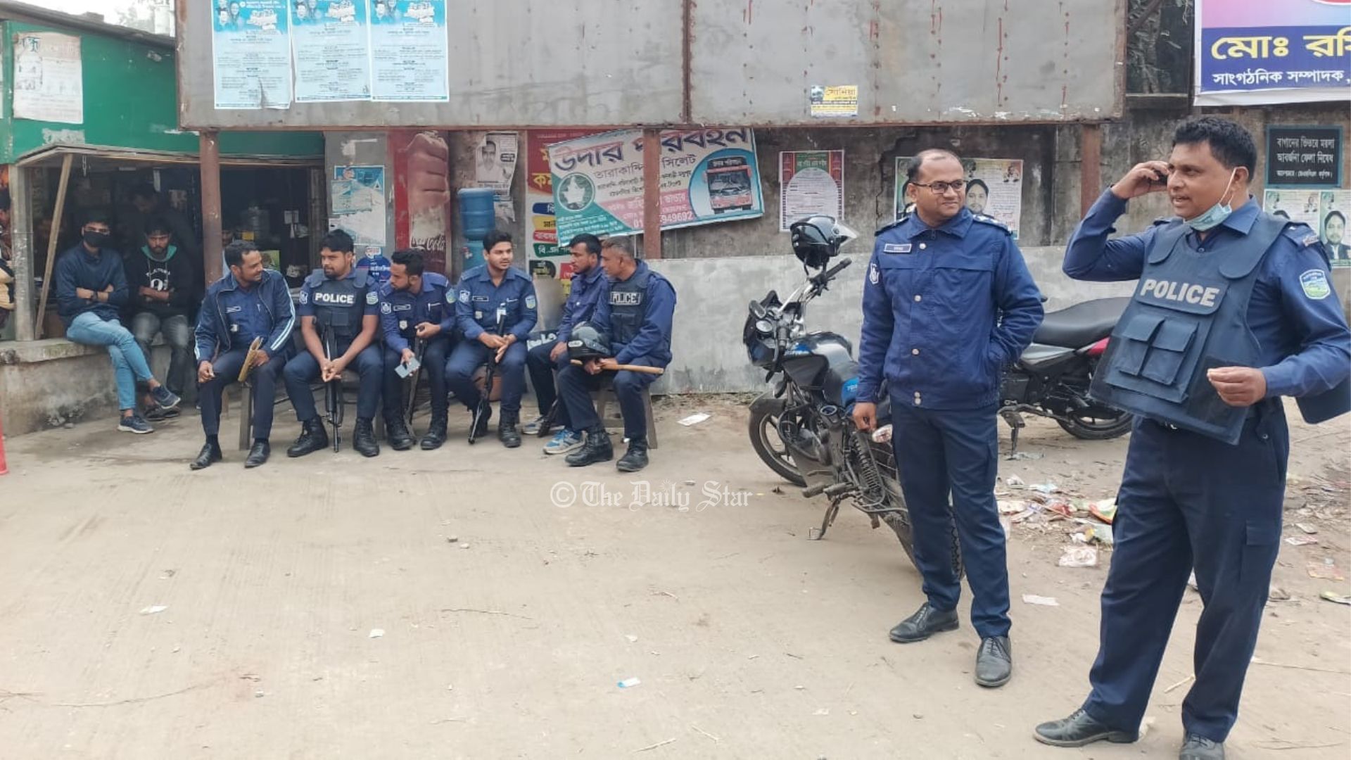 সরিষাবাড়ীতে আ. লীগের ২ গ্রুপের সংঘর্ষ-গুলি, আহত ১৫