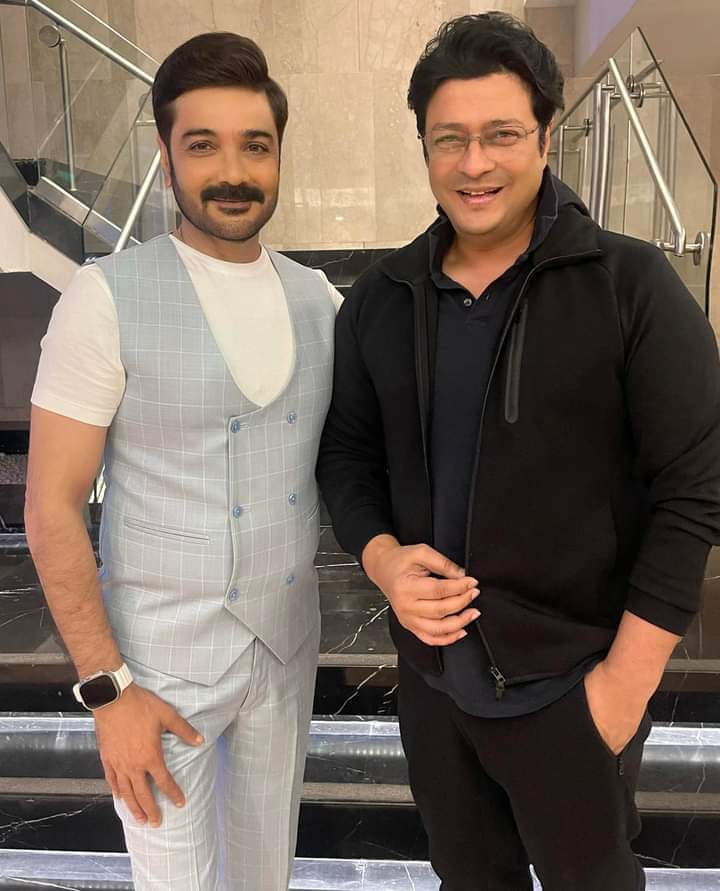 কলকাতায় ফেরদৌস ও প্রসেনজিতের ৭ বছর পর আড্ডা