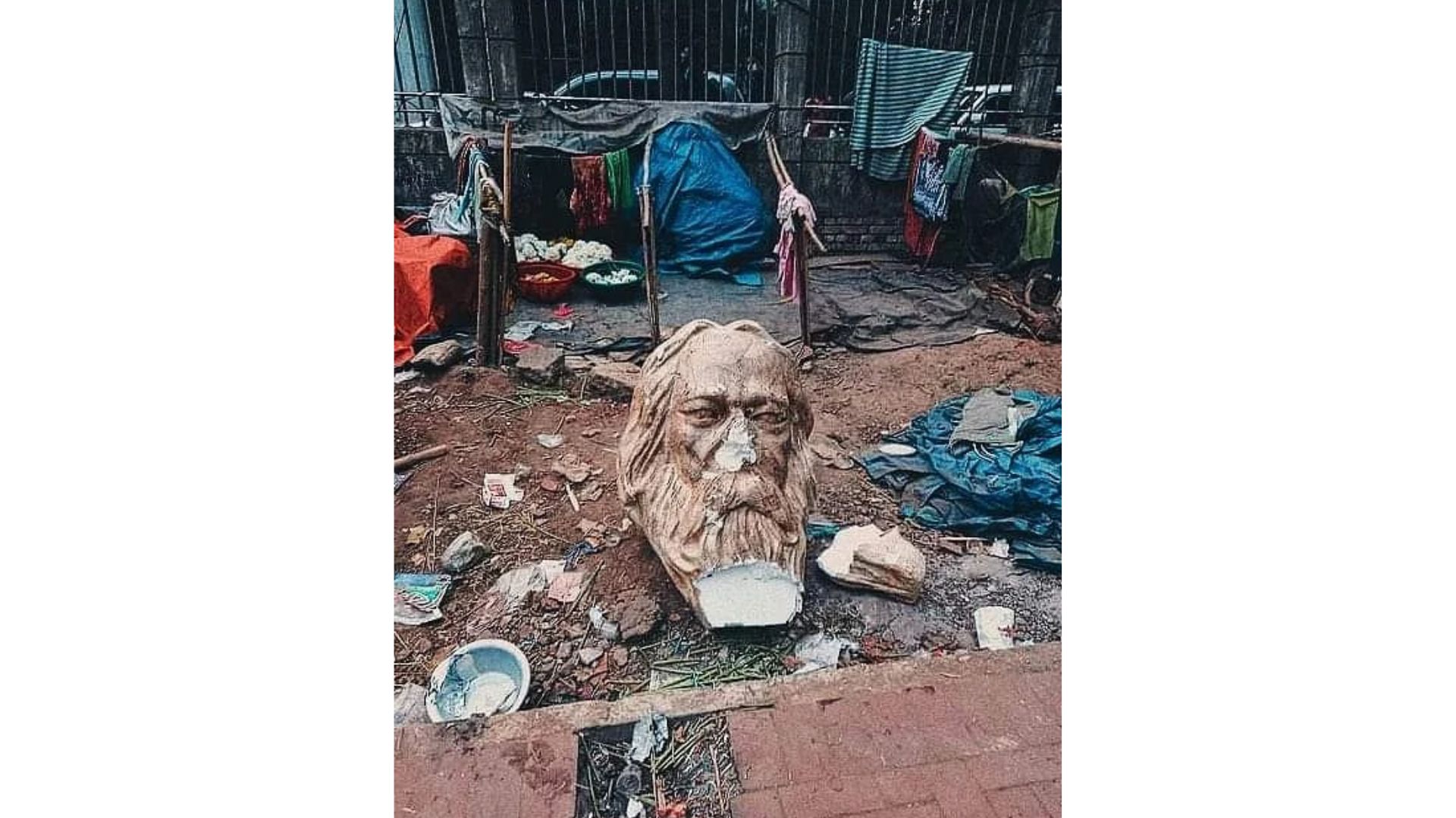 ‘গুম করা’ রবীন্দ্রনাথের মাথা পাওয়া গেছে