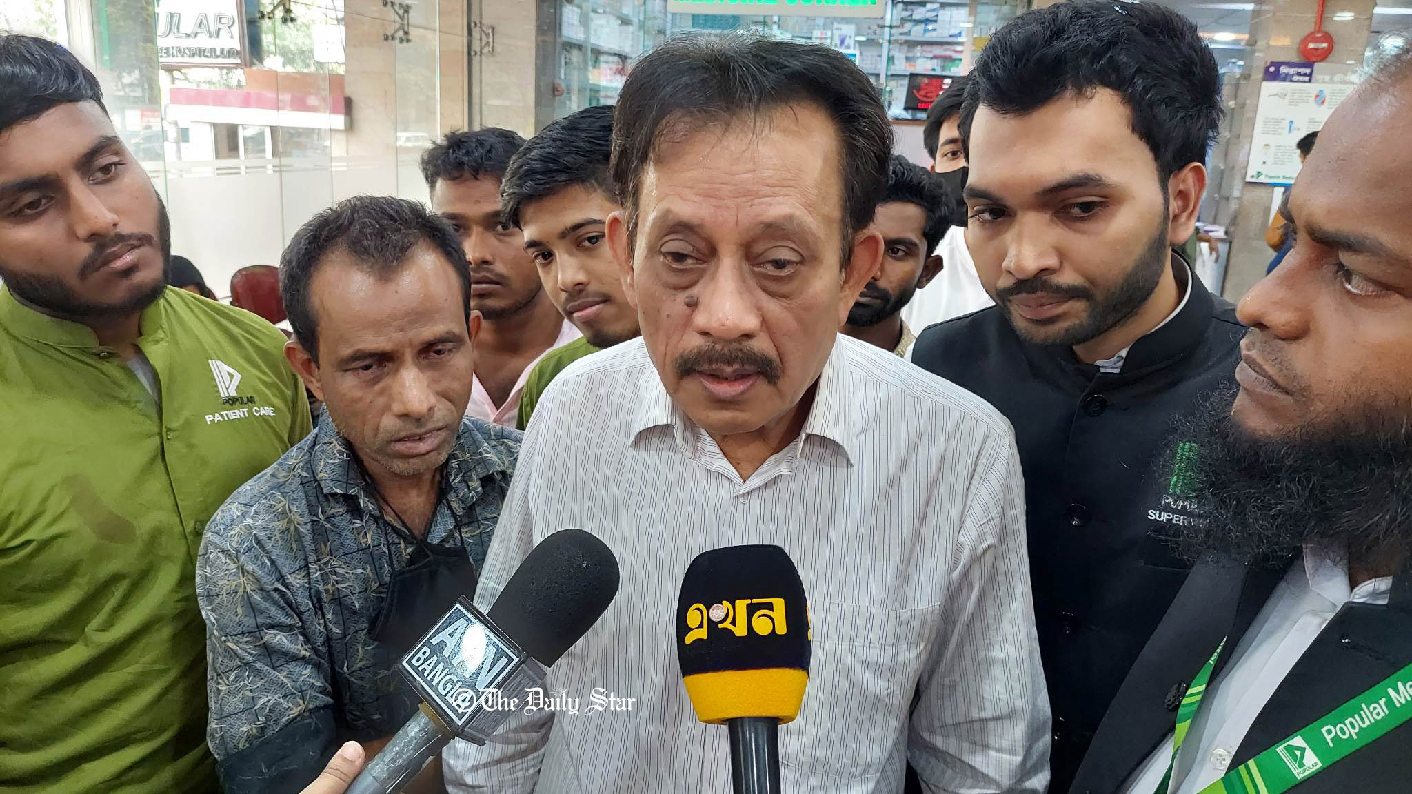সায়েন্স ল্যাব এলাকায় ভবনে বিস্ফোরণে মারা গেলেন যে ৩ জন
