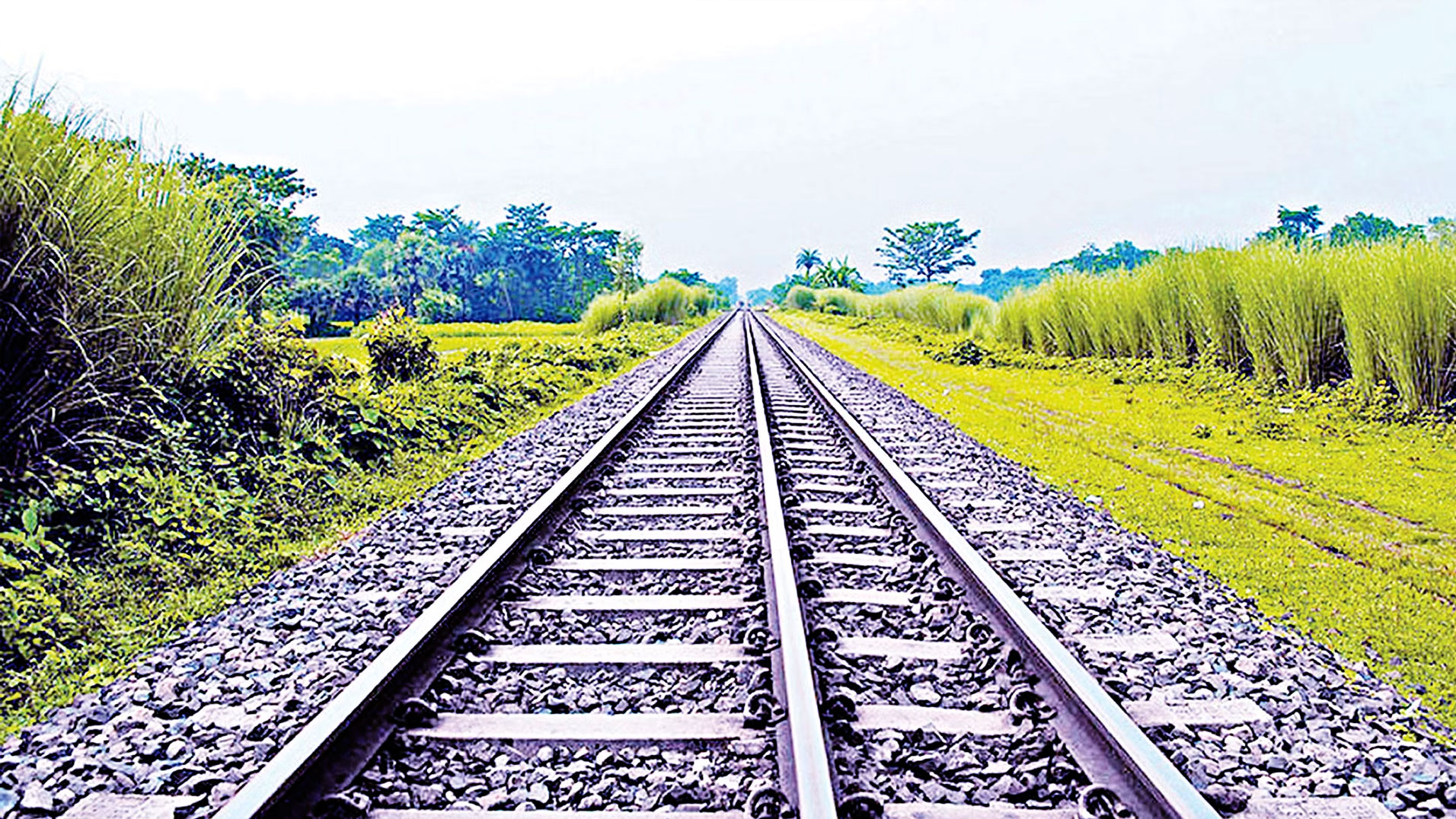 জানেন কি, রেললাইনে কেন পাথর ব্যবহার হয়