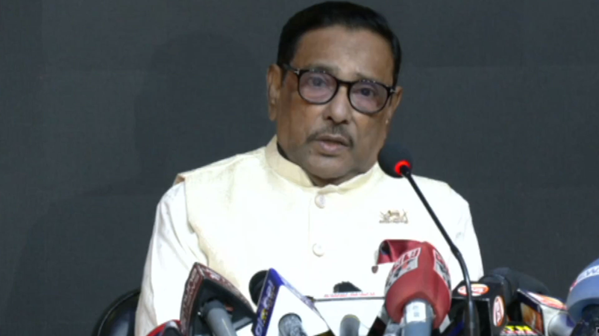 ‘বিএনপি বায়াসড তত্ত্বাবধায়ক চায়, যারা নির্বাচনে বিজয়ী হওয়ার গ্যারান্টি দেবে’
