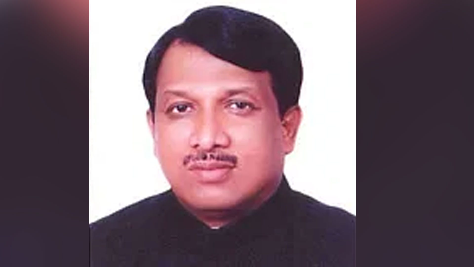 দুদকের অভিযোগ থেকে হুইপ সামশুল হককে অব্যাহতি