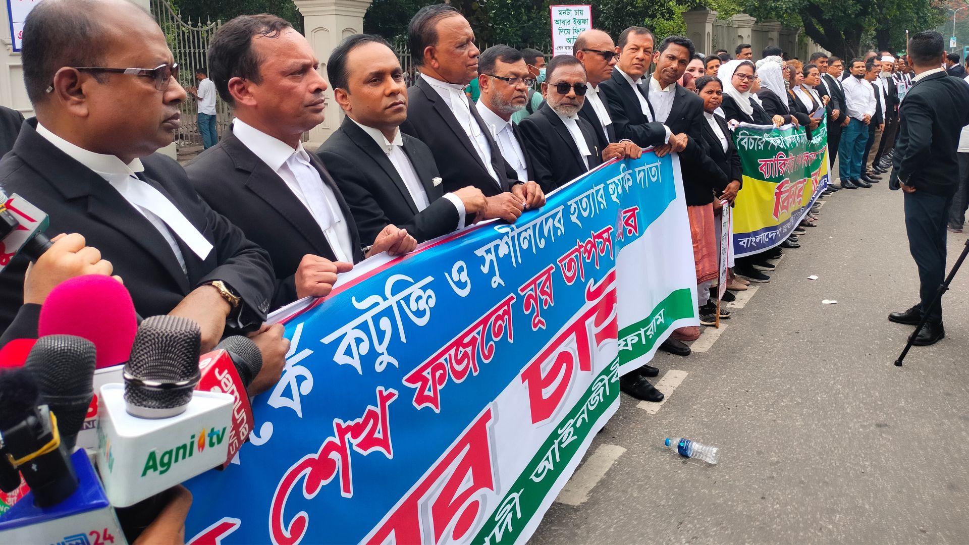 ‘বিচার বিভাগের অবমাননা’র দায়ে মেয়র তাপসের গ্রেপ্তার দাবি বিএনপিপন্থী আইনজীবীদের