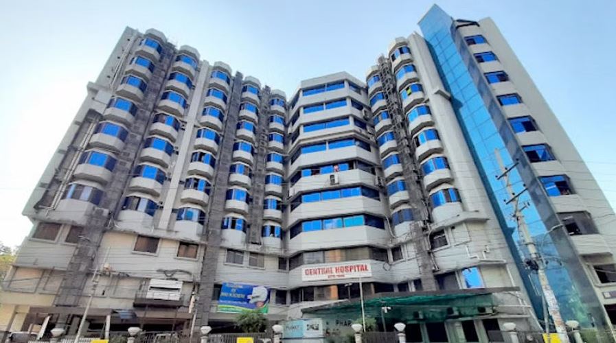 ডা. সংযুক্তাকে আইনি নোটিশ, বক্তব্য প্রত্যাহার না করলে মামলা করবে হাসপাতাল কর্তৃপক্ষ