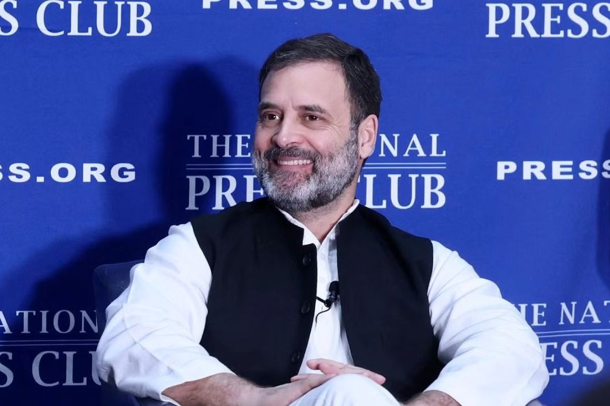 মণিপুরে রাহুল গান্ধীর গাড়িবহর আটকে দিল পুলিশ