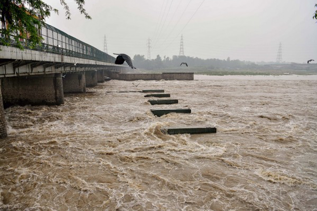 ভারতে ৪৫ বছরের রেকর্ড ভাঙল যমুনার পানির উচ্চতা
