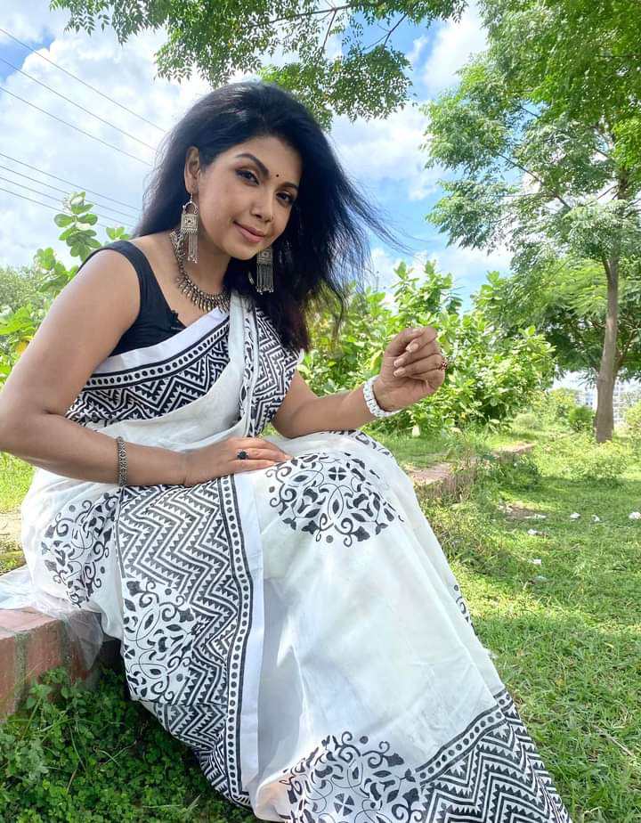 নতুন তিন সিনেমায় সুষমা সরকার