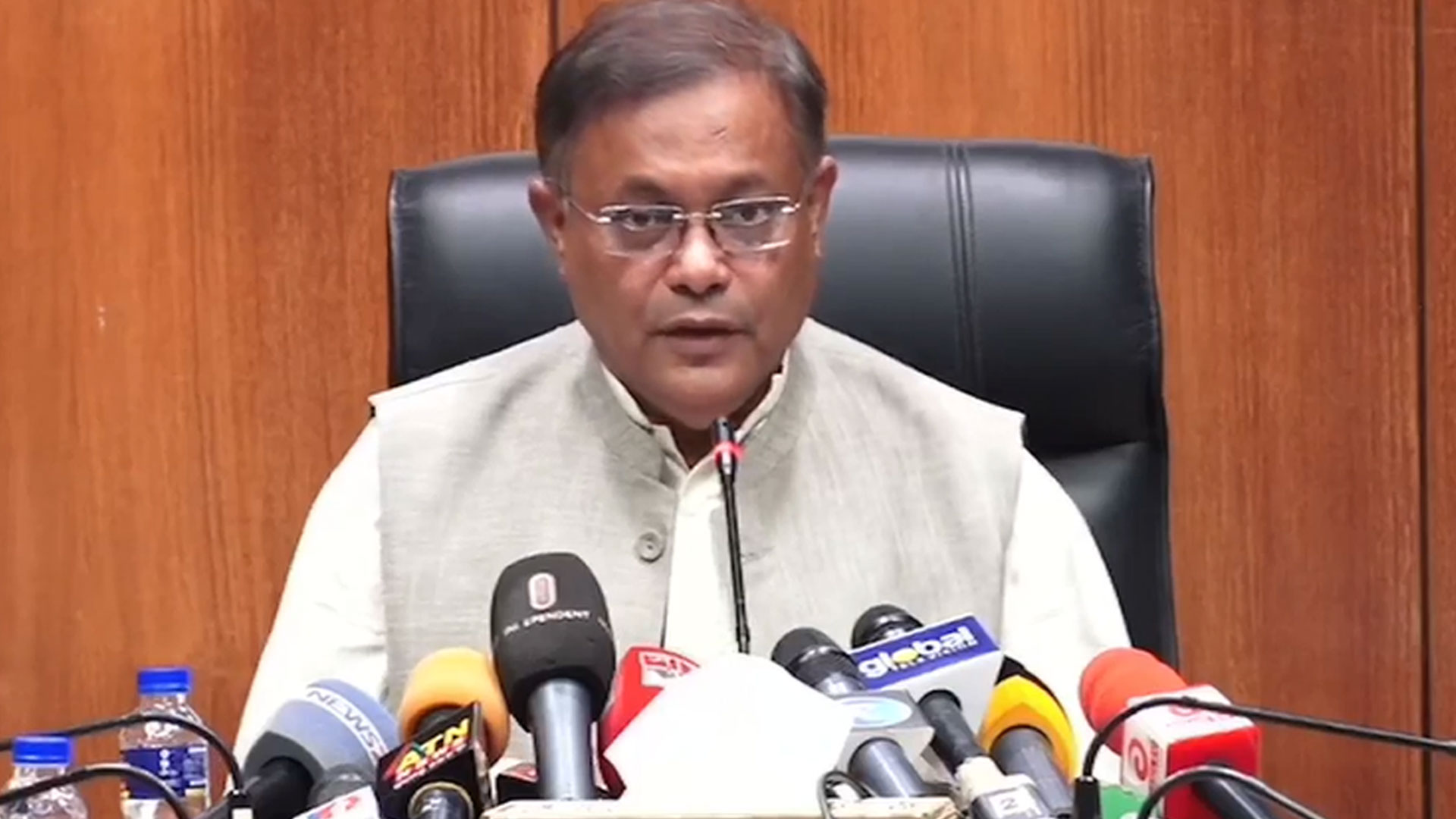 পৃথিবীর বহু নোবেল বিজয়ী শাস্তিপ্রাপ্ত হয়েছেন, জেলও খেটেছেন: তথ্যমন্ত্রী
