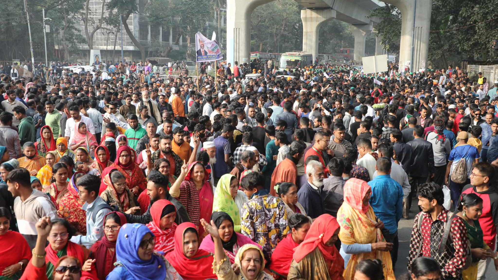 নির্বাচনে জয়ের পর প্রথম জনসভায় আওয়ামী লীগ