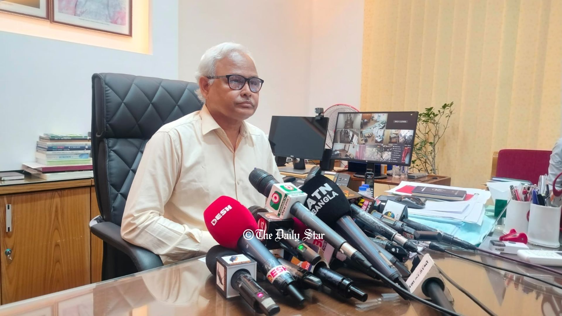হাইকোর্ট যা বলেছেন তা আমাদের মানতে হবে: বুয়েট উপাচার্য