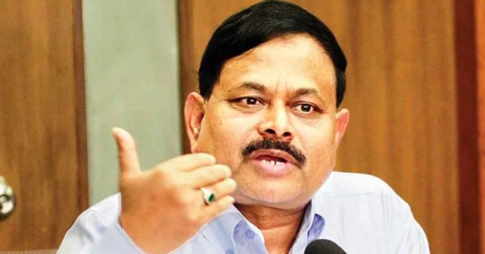সাবেক সেনাপ্রধান আজিজের অবৈধ সম্পদের অভিযোগ তদন্তে দুদকে আবেদন