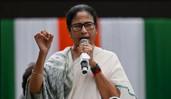 পদত্যাগ করতে রাজি: মমতা