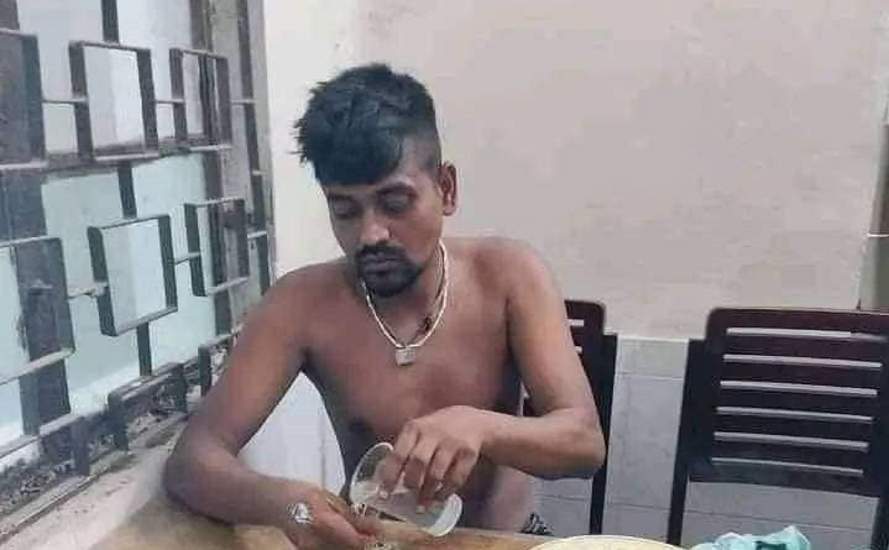 যুবককে পিটিয়ে হত্যা: ঢাবির ৪ শিক্ষার্থী আটক