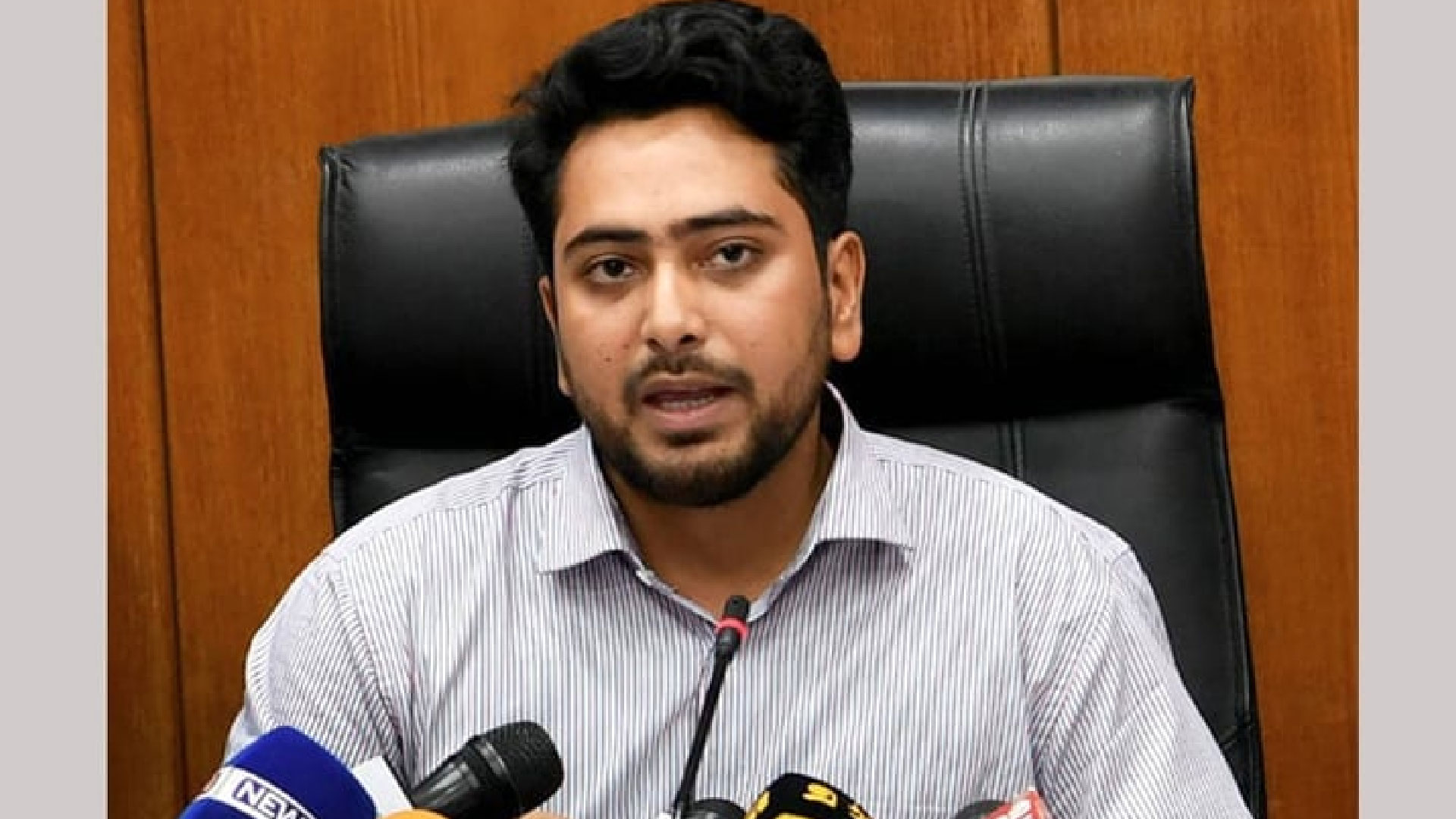 ‘জুলাই শহীদ পরিবারদের এককালীন টাকা, মাসিক ভাতা ও চাকরির কথা বলা হয়েছে, নতুন কোনো কোটা নয়’