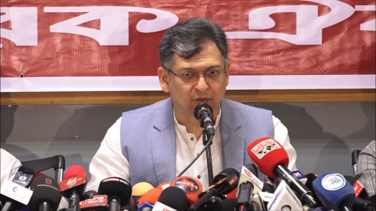 ফেব্রুয়ারিতে নির্বাচনের সিদ্ধান্ত দ্রুত ইসিকে জানান, সরকারের প্রতি সালাহউদ্দিন