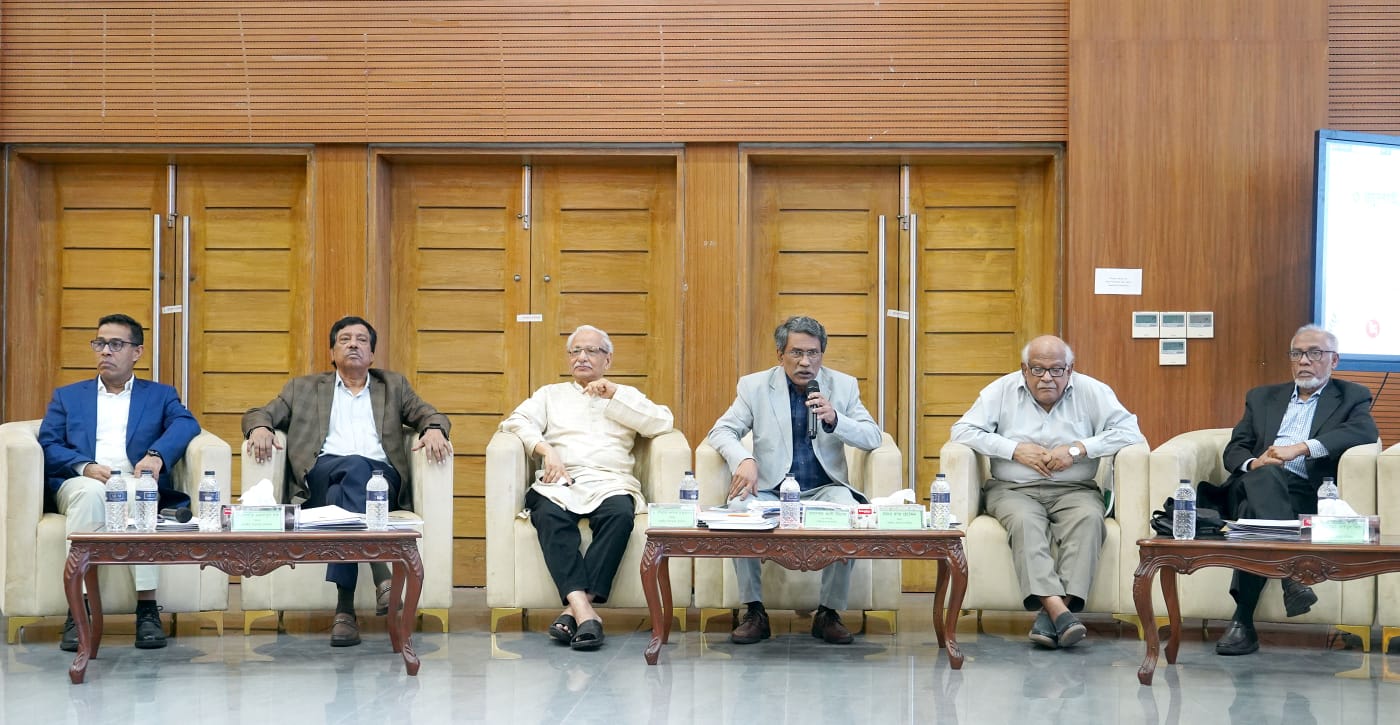 ঐকমত্য কমিশনে আজ আলোচনা রাষ্ট্রপতির ক্ষমা, বিচার বিভাগ বিকেন্দ্রীকরণ ও জরুরি অবস্থা নিয়ে