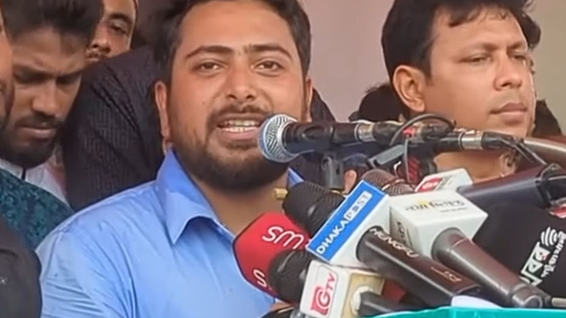 চাঁদাবাজ ও মুজিববাদের নতুন পাহারাদার এসেছে, তাদের প্রতিহত করতে হবে: নাহিদ ইসলাম