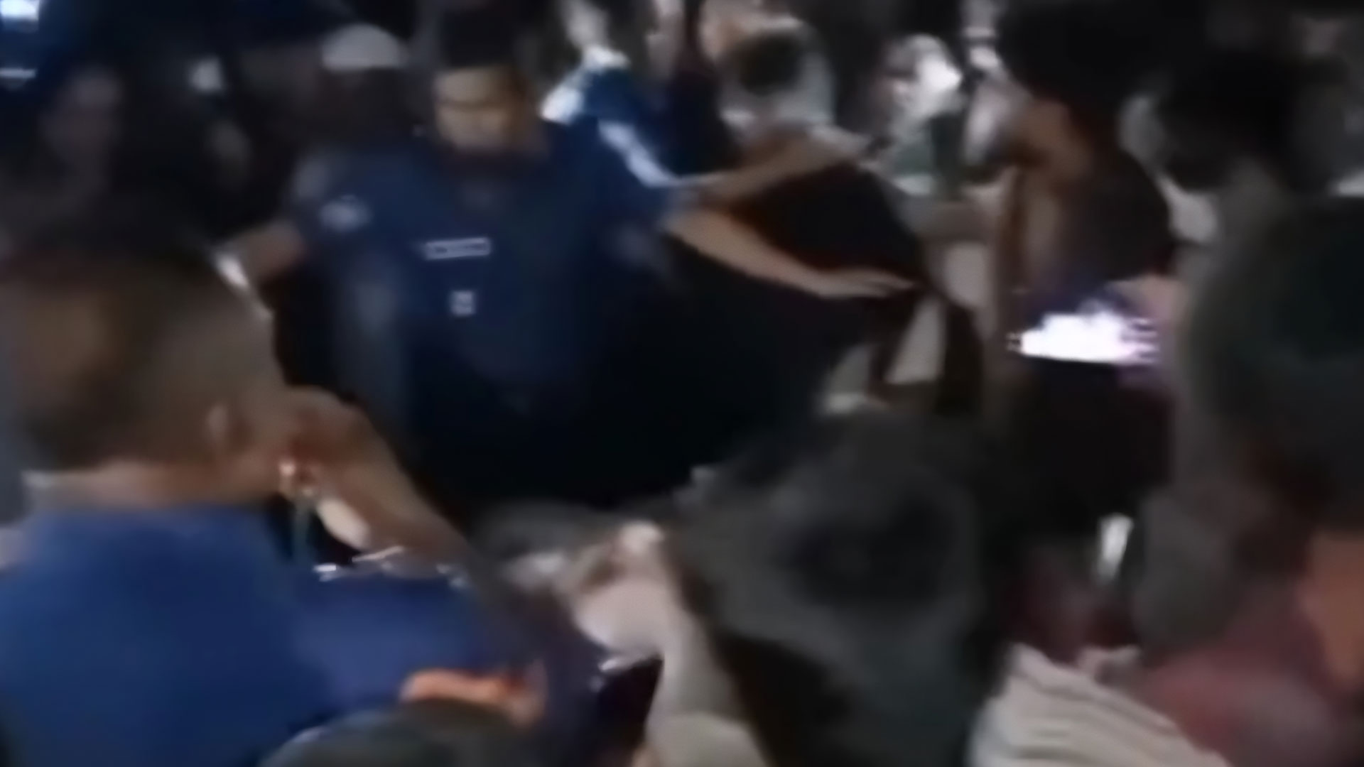 তারাগঞ্জে পিটিয়ে হত্যা: সামনে এলো নতুন ভিডিও, ৮ পুলিশ সদস্য সাময়িক বরখাস্ত