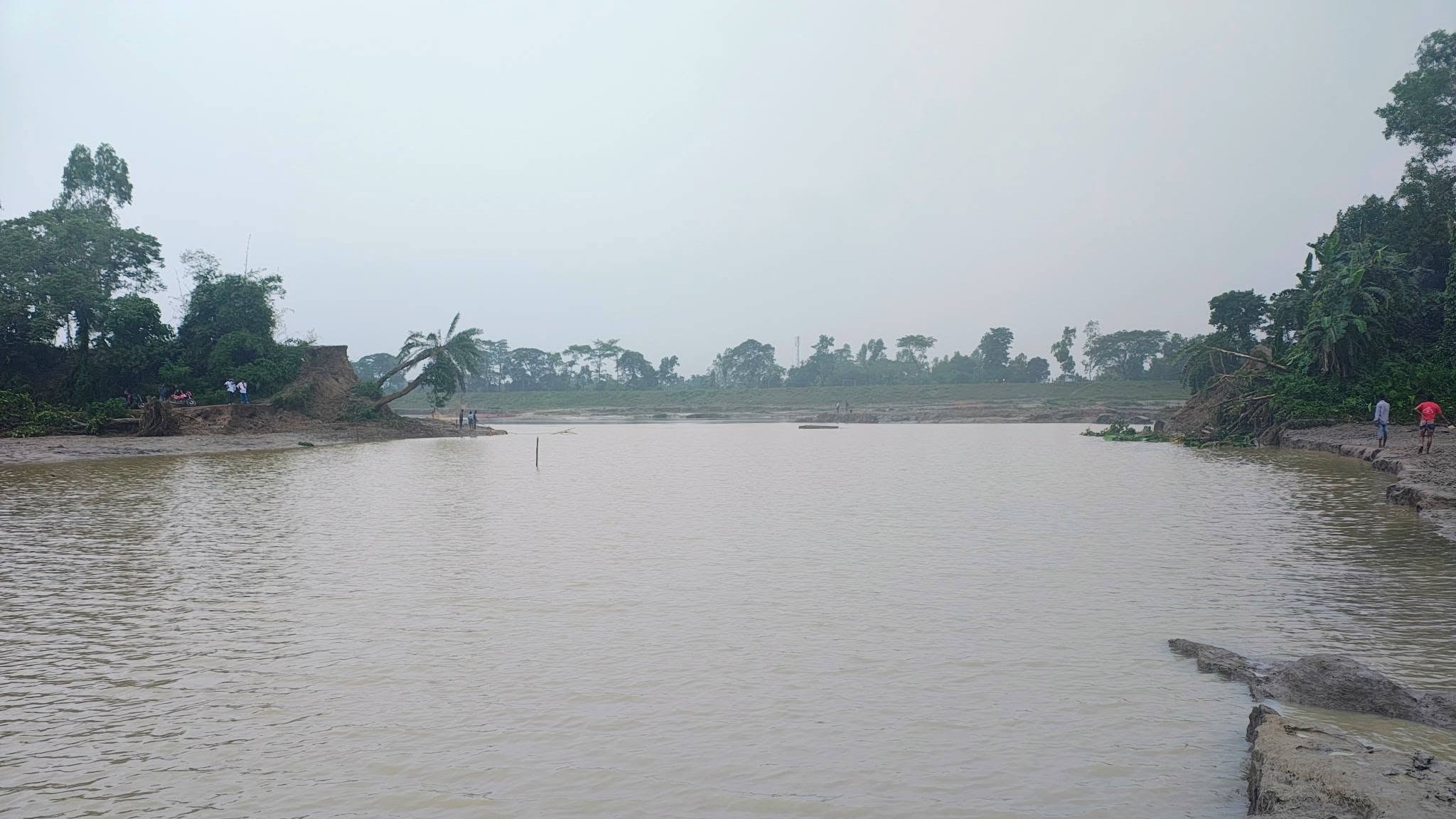 চ
