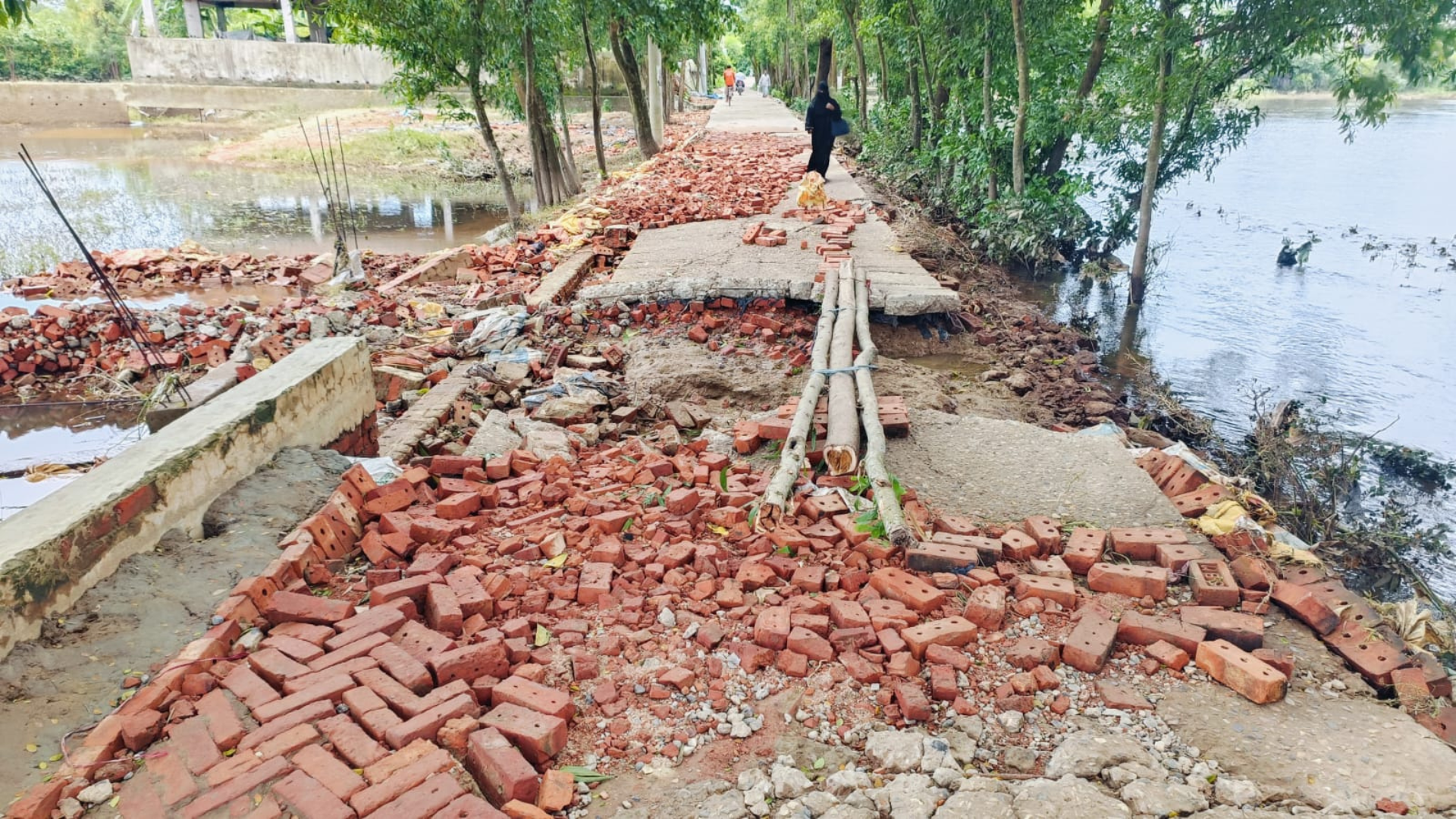 সাতকানিয়া কলেজ রোড