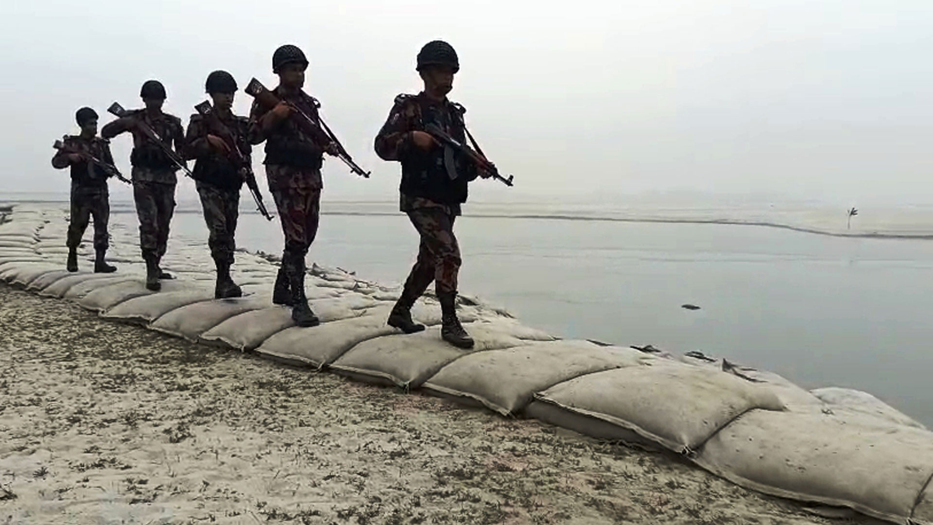 বিজিবি টহল
