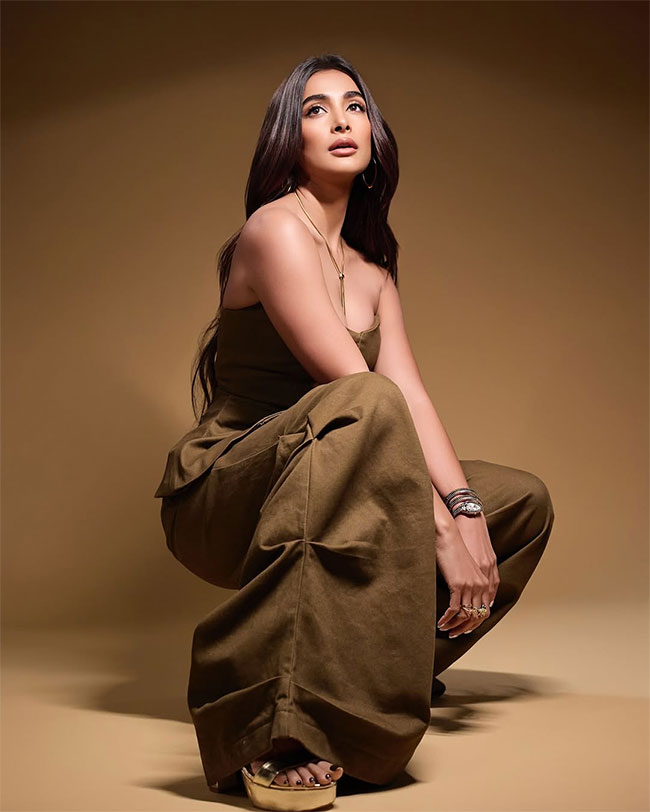 পূজা হেগড়ে 