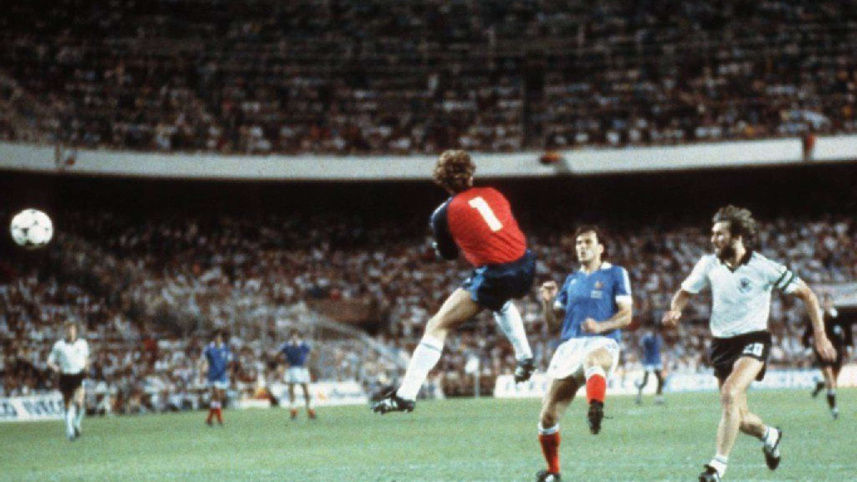 1982