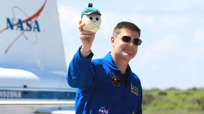 nasa moon