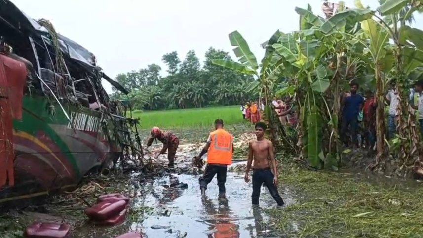 গোপালগঞ্জে সড়ক দুর্ঘটনা